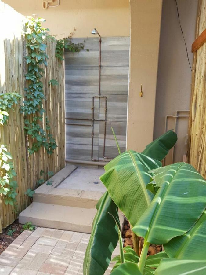 Tehillah Guesthouse Upington Exterior photo